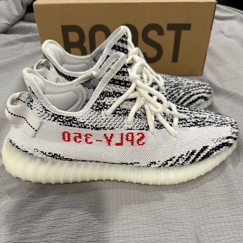 Adidas Yeezy Boost 350 V2 ‘Zebra’ Men’s Size 8